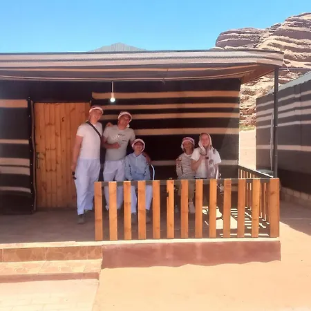 غرووب وادي رم Hotel Exterior photo