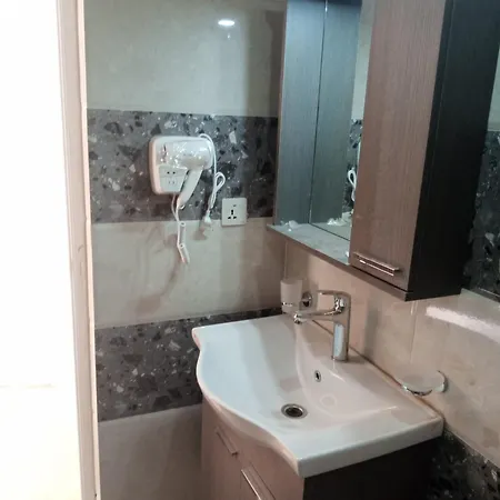 غرووب وادي رم Hotel Exterior photo
