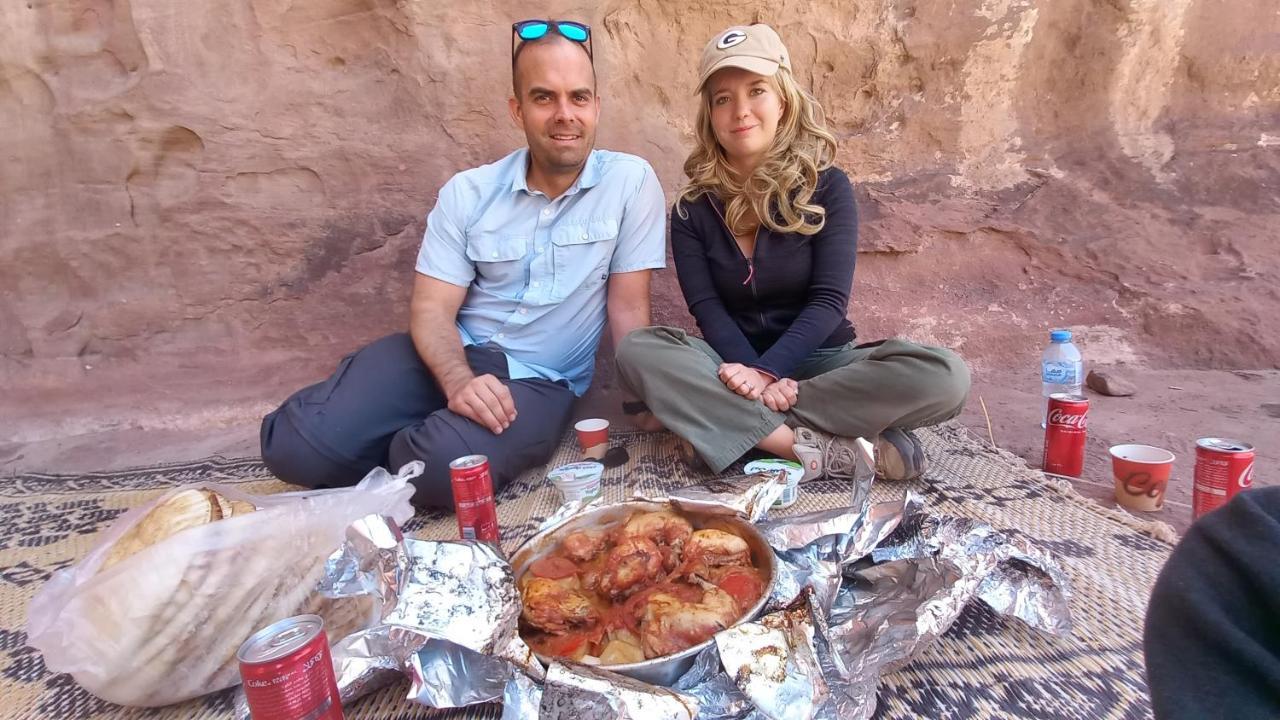 Luxury tent غرووب Wadi Rum